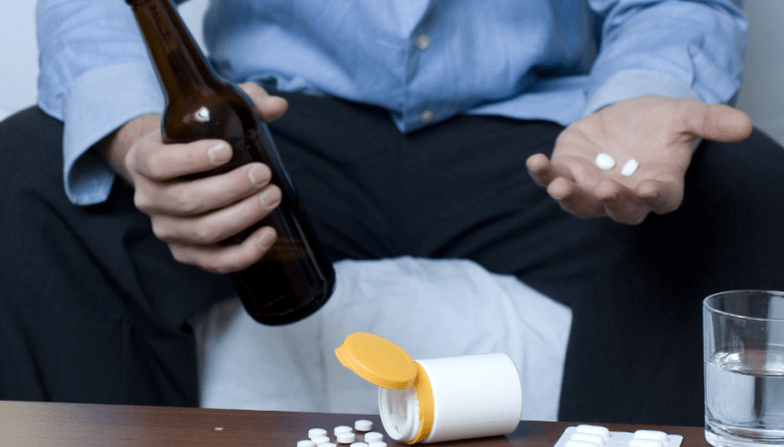 milyen antibiotikumokat nem szabad alkohollal kombinálni